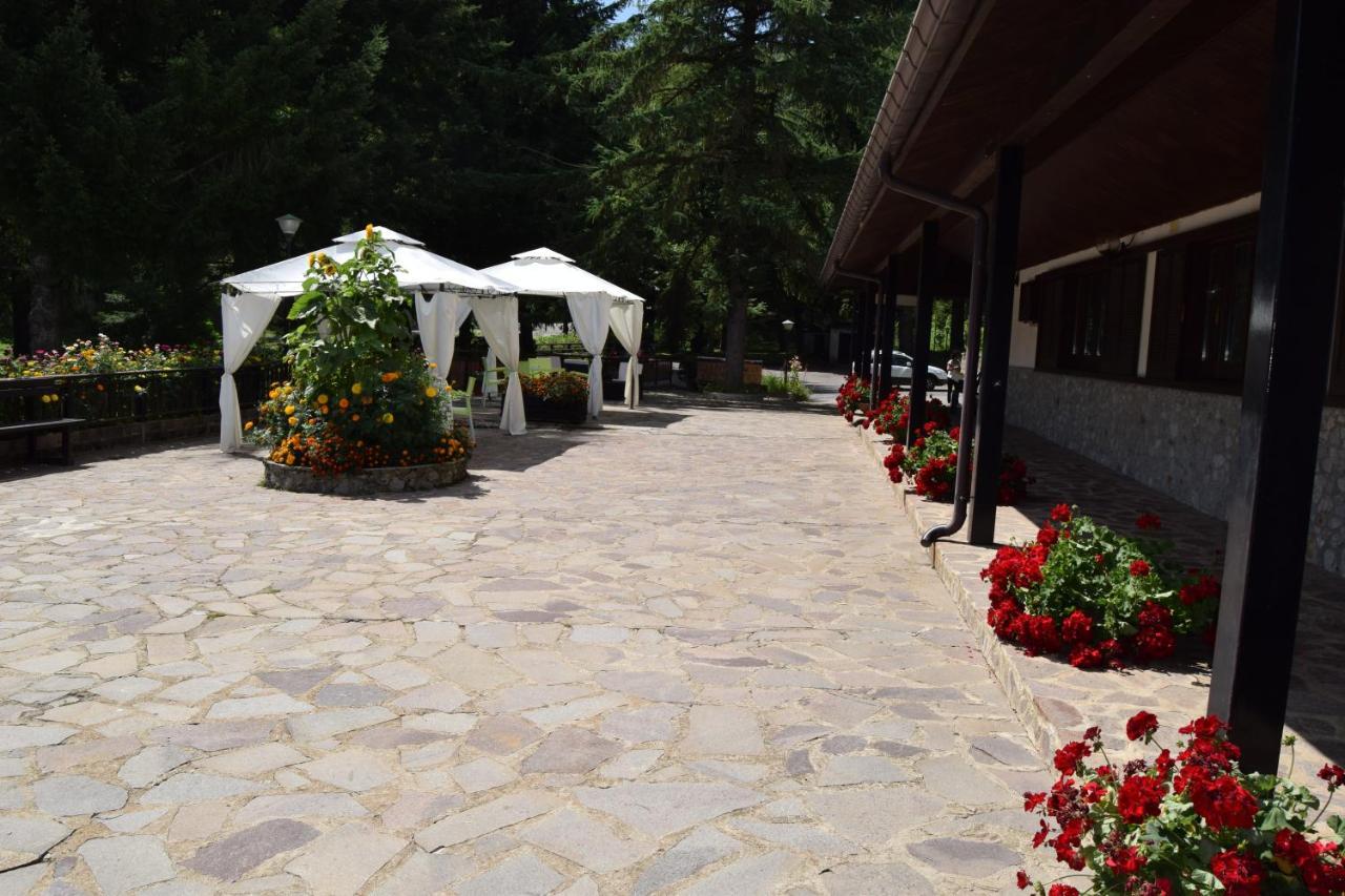 Hotel Lo Sciatore Cotronei Екстер'єр фото
