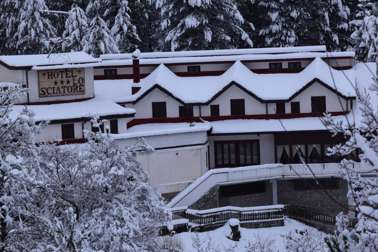 Hotel Lo Sciatore Cotronei Екстер'єр фото